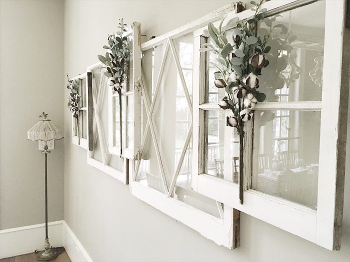 How to decorate with old doors and windows