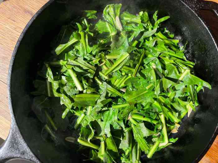 How to cook dandelion greens greek style